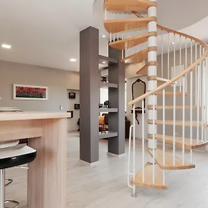  Apartment Ravelin