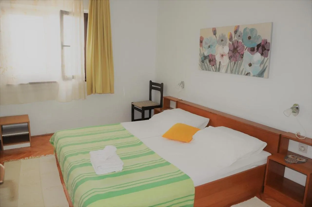 Apartments Matesic Zara