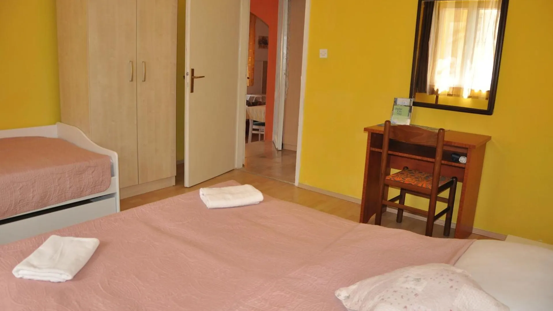 Apartments Matesic Zara