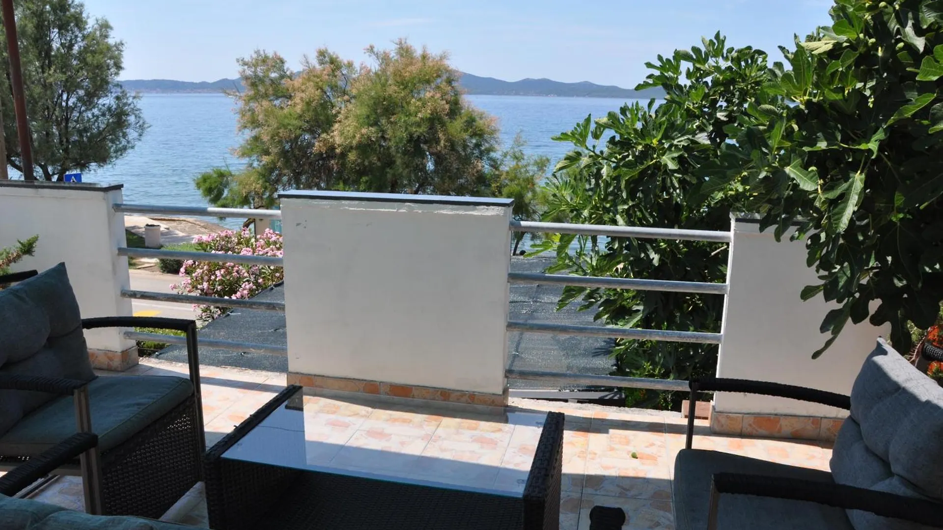 Apartments Matesic Zara